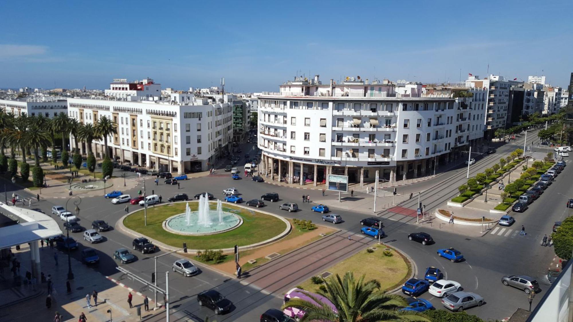 Appartement Agreable Avec 2 Tres Belles Terrasses Au Coeur De ราบัต ภายนอก รูปภาพ