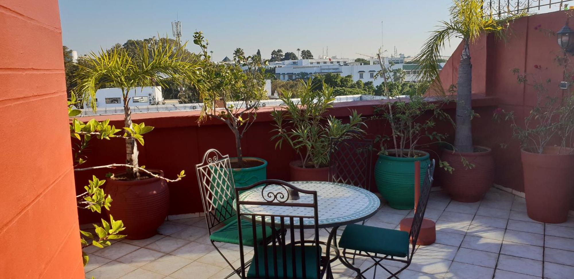 Appartement Agreable Avec 2 Tres Belles Terrasses Au Coeur De ราบัต ภายนอก รูปภาพ