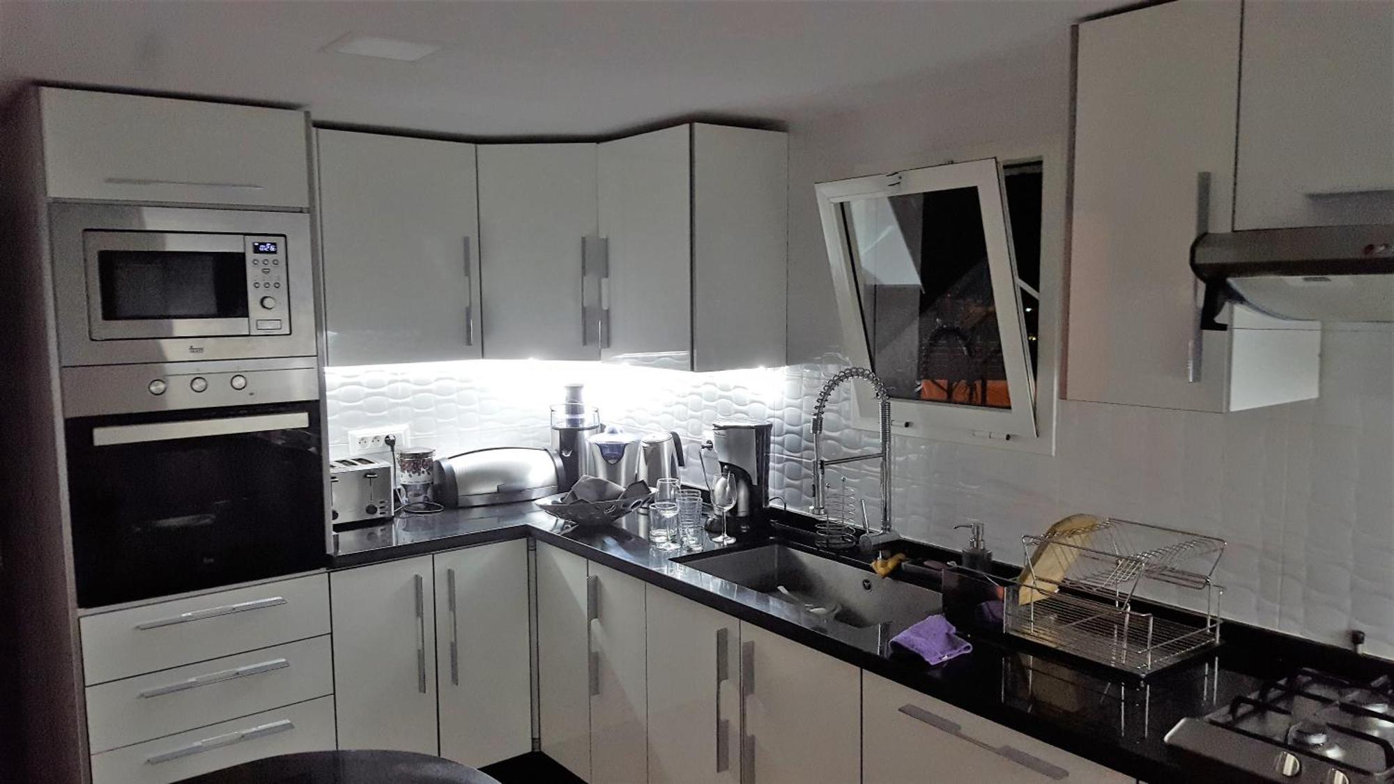 Appartement Agreable Avec 2 Tres Belles Terrasses Au Coeur De ราบัต ภายนอก รูปภาพ